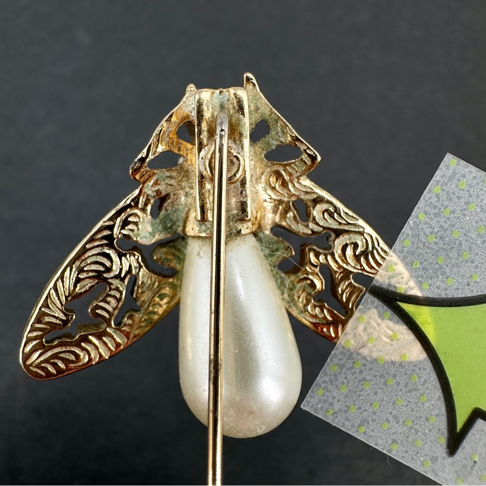 Vintage Bee Fly Bug Insect Stick Hat Lapel Pin Gold Tone Rhinestone Faux Pearl - Picture 14 of 16